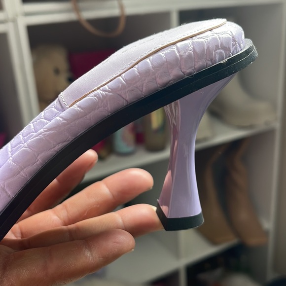 Heels - Picture 5 of 9